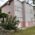 Lejlighed Apartmani Selce