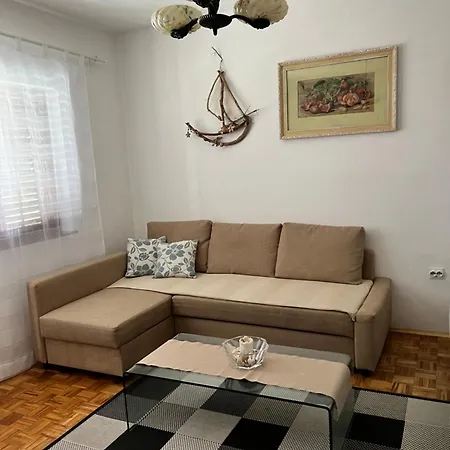 Apartment Apartmani Selce