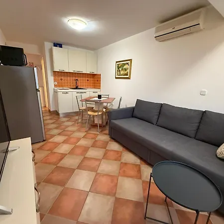 Апартаменты Apartmani Selce *