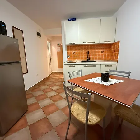 Apartmani Selce Селце